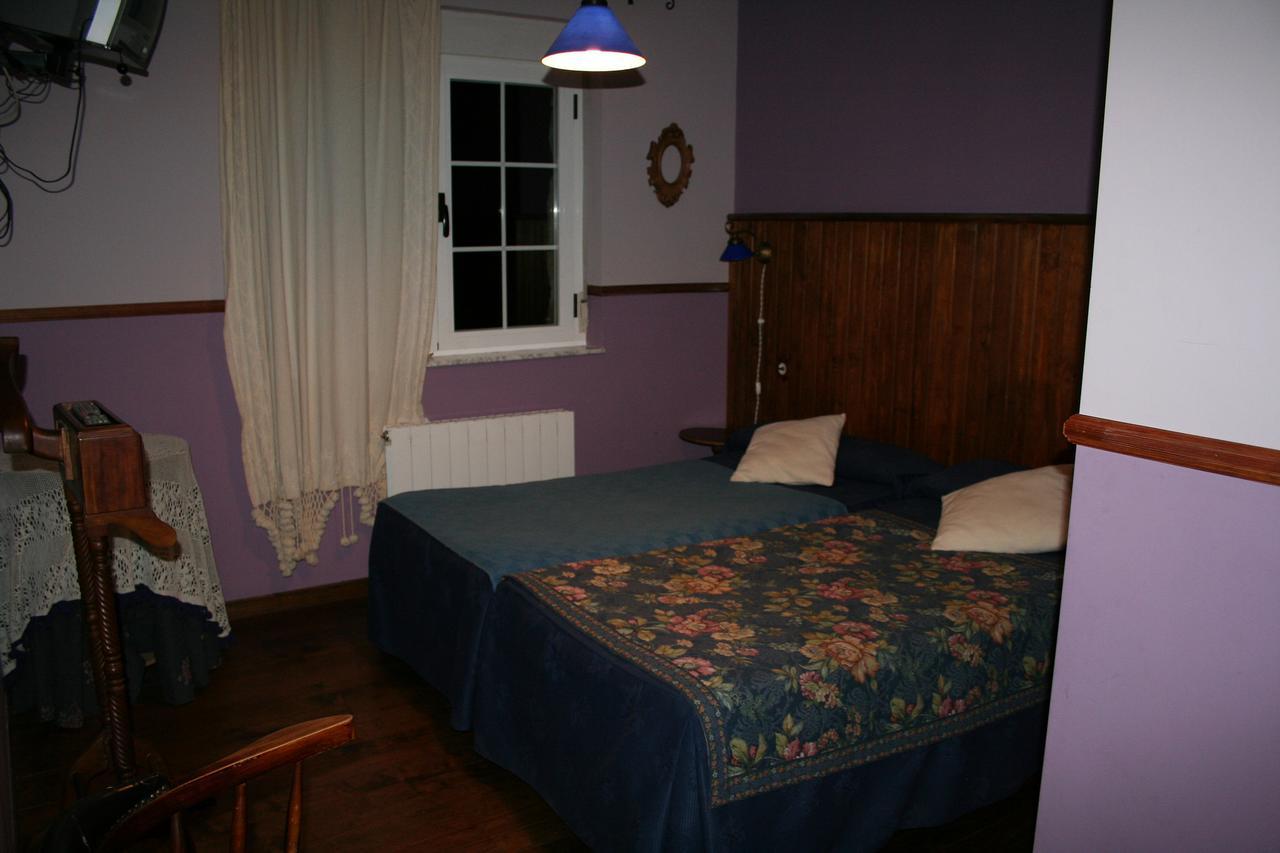 La Casona De Collado Guest House Hoyos del Collado Екстериор снимка
